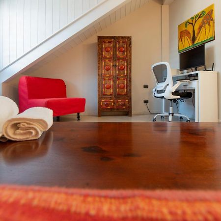 To-Housing3, Luce E Relax Al Centro Di Torino Apartment Bagian luar foto