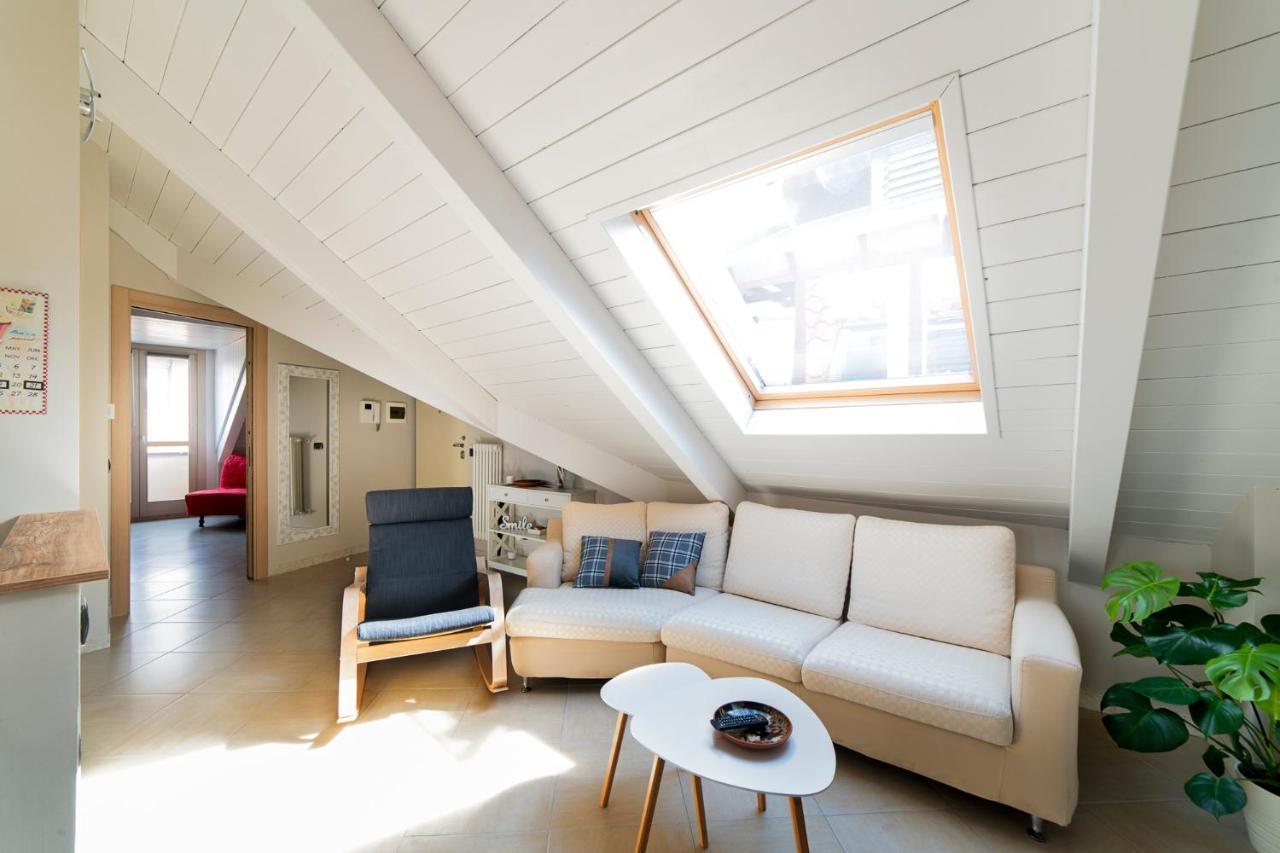 To-Housing3, Luce E Relax Al Centro Di Torino Apartment Bagian luar foto