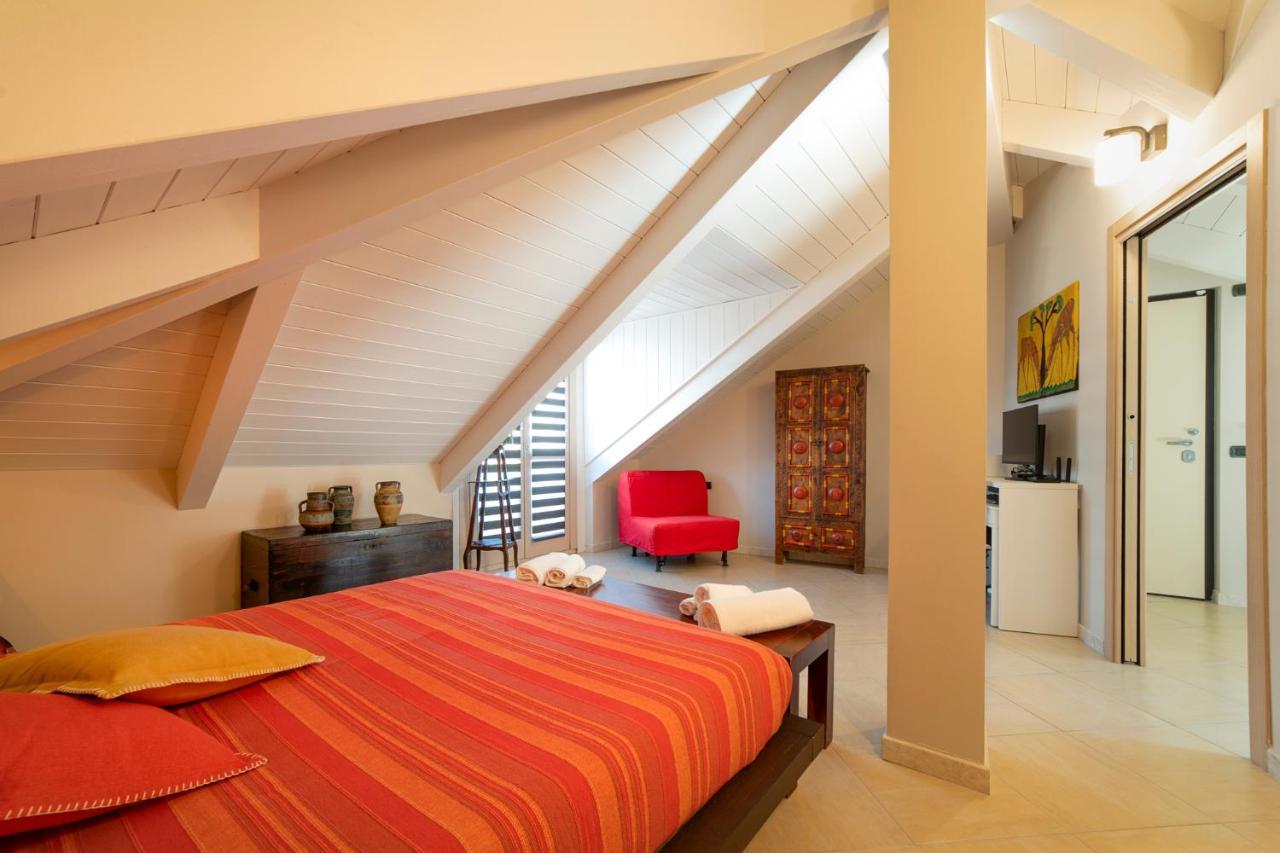 To-Housing3, Luce E Relax Al Centro Di Torino Apartment Bagian luar foto