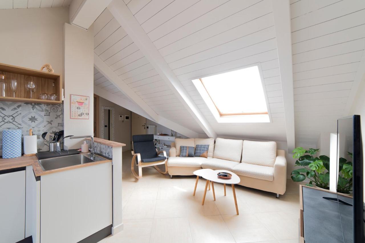 To-Housing3, Luce E Relax Al Centro Di Torino Apartment Bagian luar foto