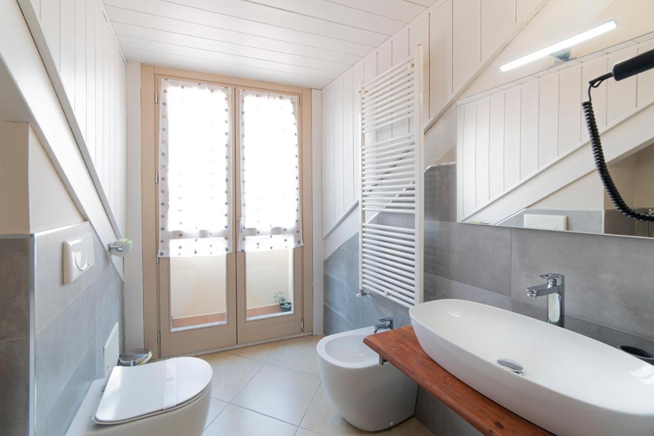 To-Housing3, Luce E Relax Al Centro Di Torino Apartment Bagian luar foto