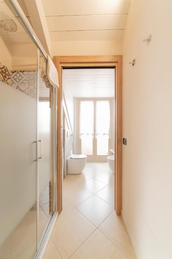 To-Housing3, Luce E Relax Al Centro Di Torino Apartment Bagian luar foto