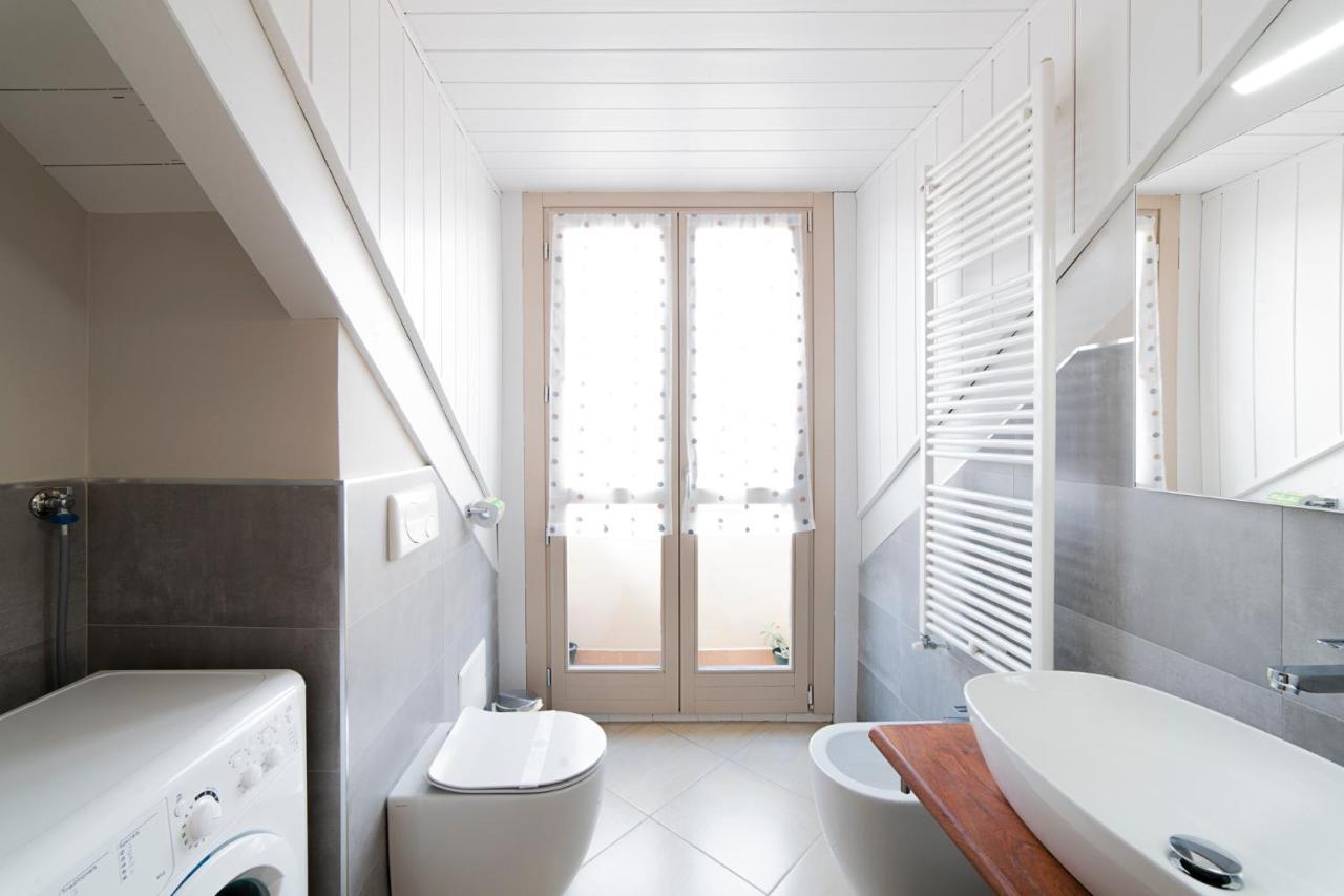 To-Housing3, Luce E Relax Al Centro Di Torino Apartment Bagian luar foto