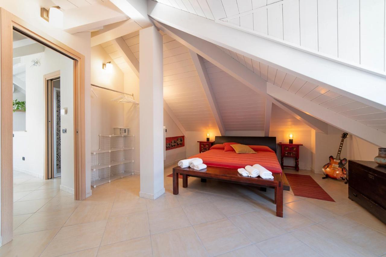 To-Housing3, Luce E Relax Al Centro Di Torino Apartment Bagian luar foto